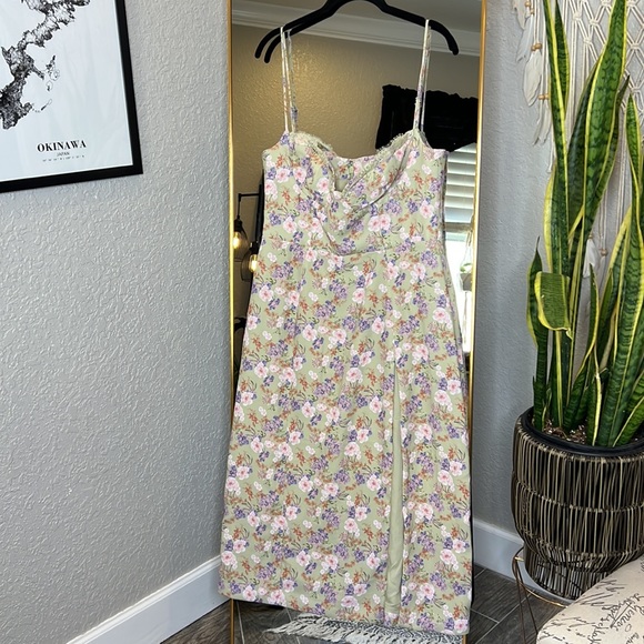 House of CB 'Charlotte' Peony Print Floral Midi Sundress NWOT - Picture 6 of 11